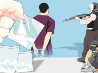 Penangkapan Tersangka Membawa Obat Terlarang. Foto: Ilustrasi